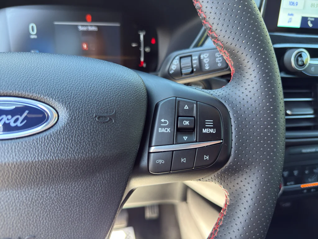 2025 Ford Escape ST-Line - Photo 19