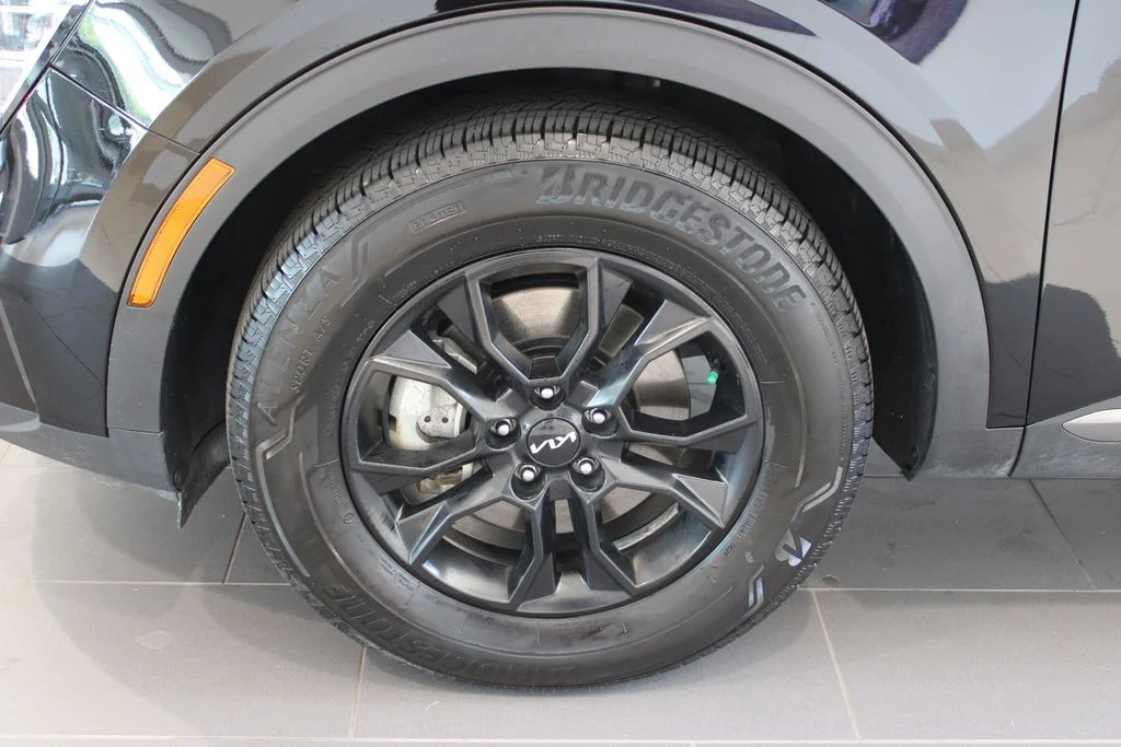 Used 2023 Ebony Black Kia X-Pro Prestige image 29