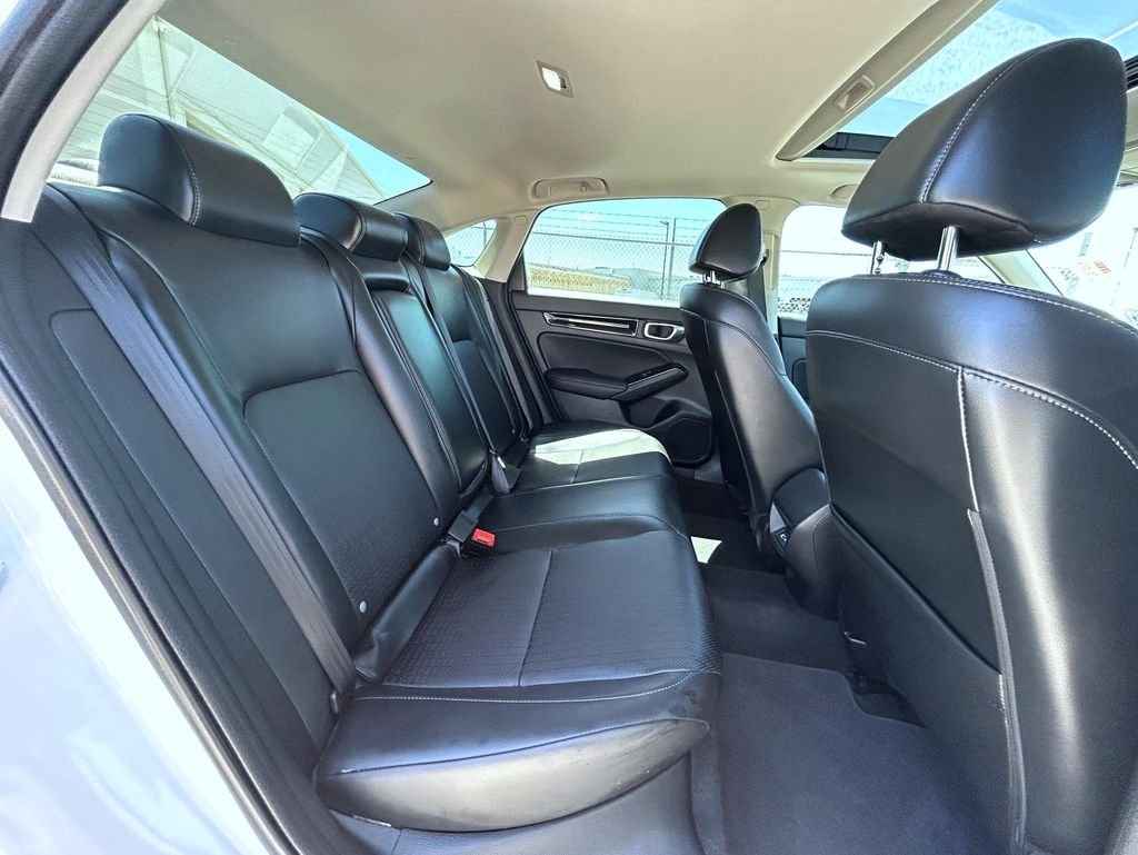 Used 2023 White Honda Touring image 19