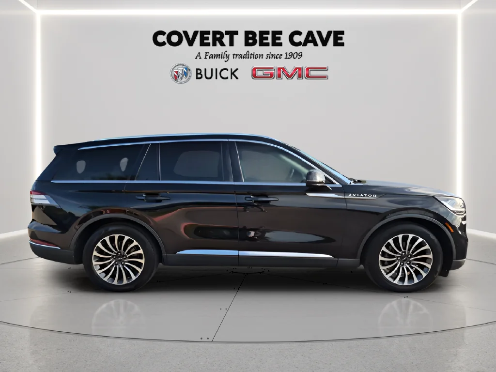 Used 2020 Black Lincoln Reserve image 19