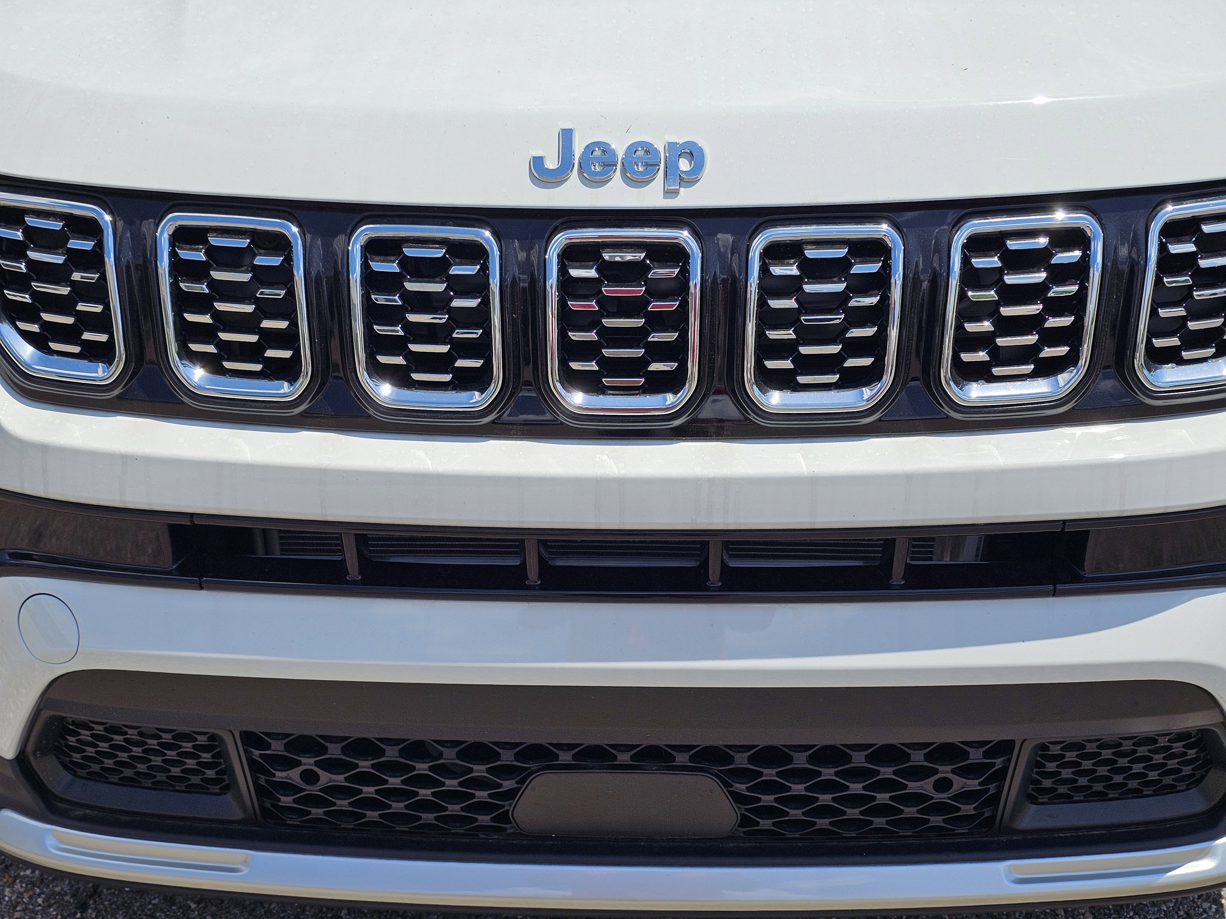 New 2026 Bright White Clearcoat Jeep Limited image 3