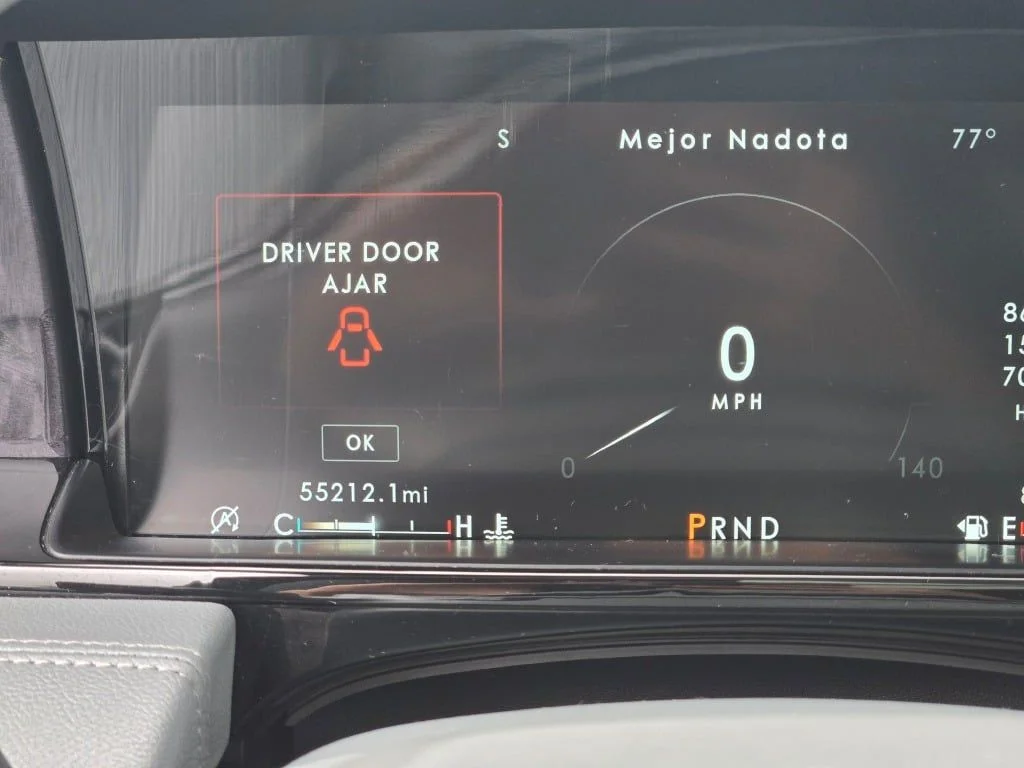 Used 2019 Silver Lincoln Reserve image 38