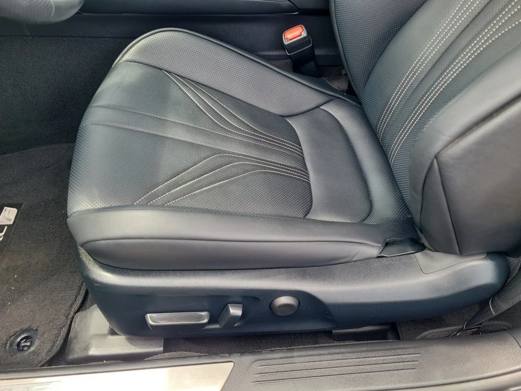 Used 2022 Black Lexus RWD image 20