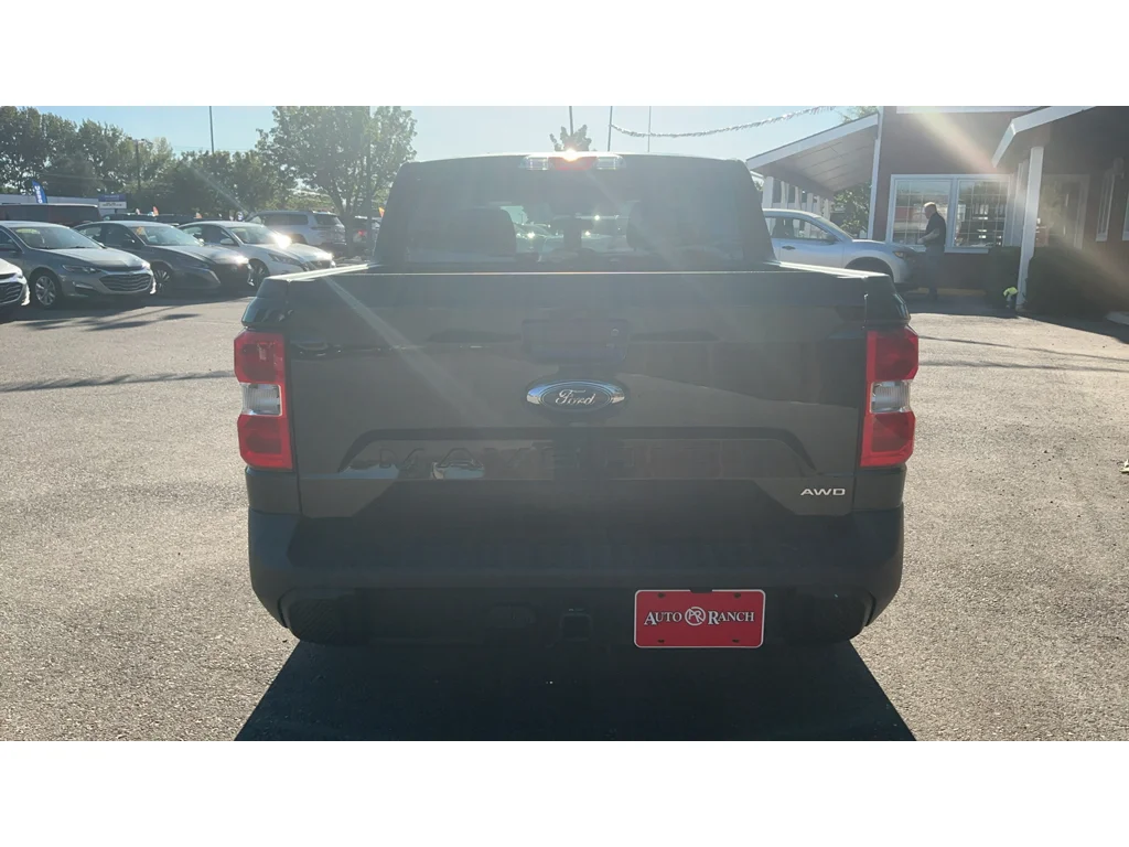 Used 2024 Shadow Black Ford XLT image 6