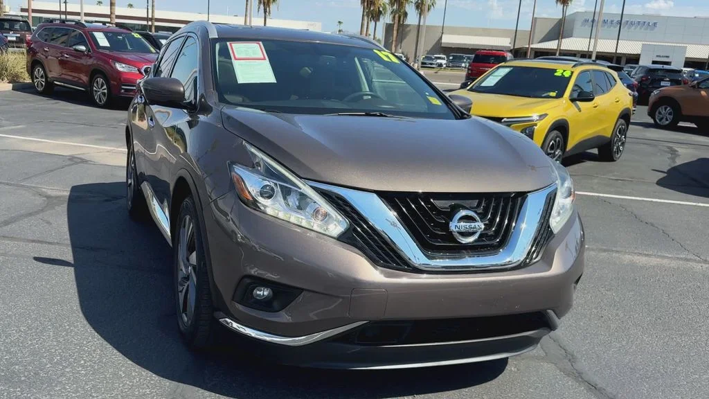 Used 2017 Brown Nissan Platinum image 4