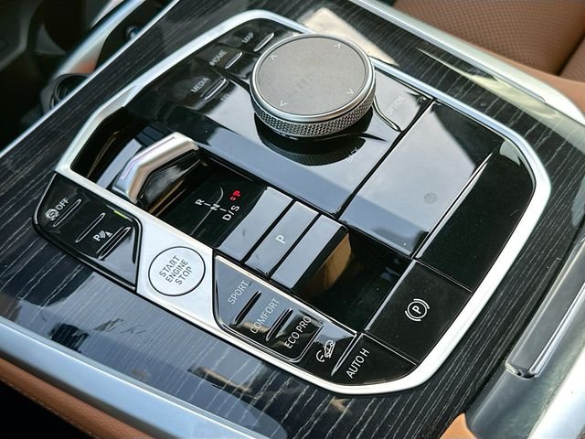 New 2026 Black BMW xDrive40i image 13