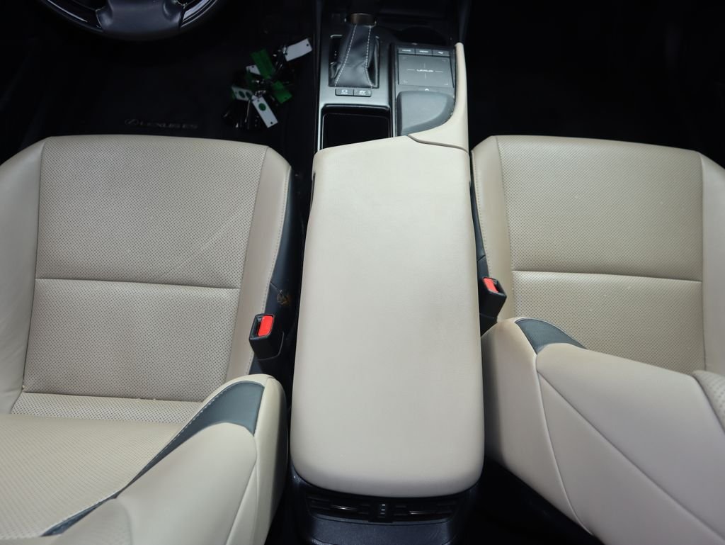 Used 2019 Beige Metallic Lexus 300h image 8