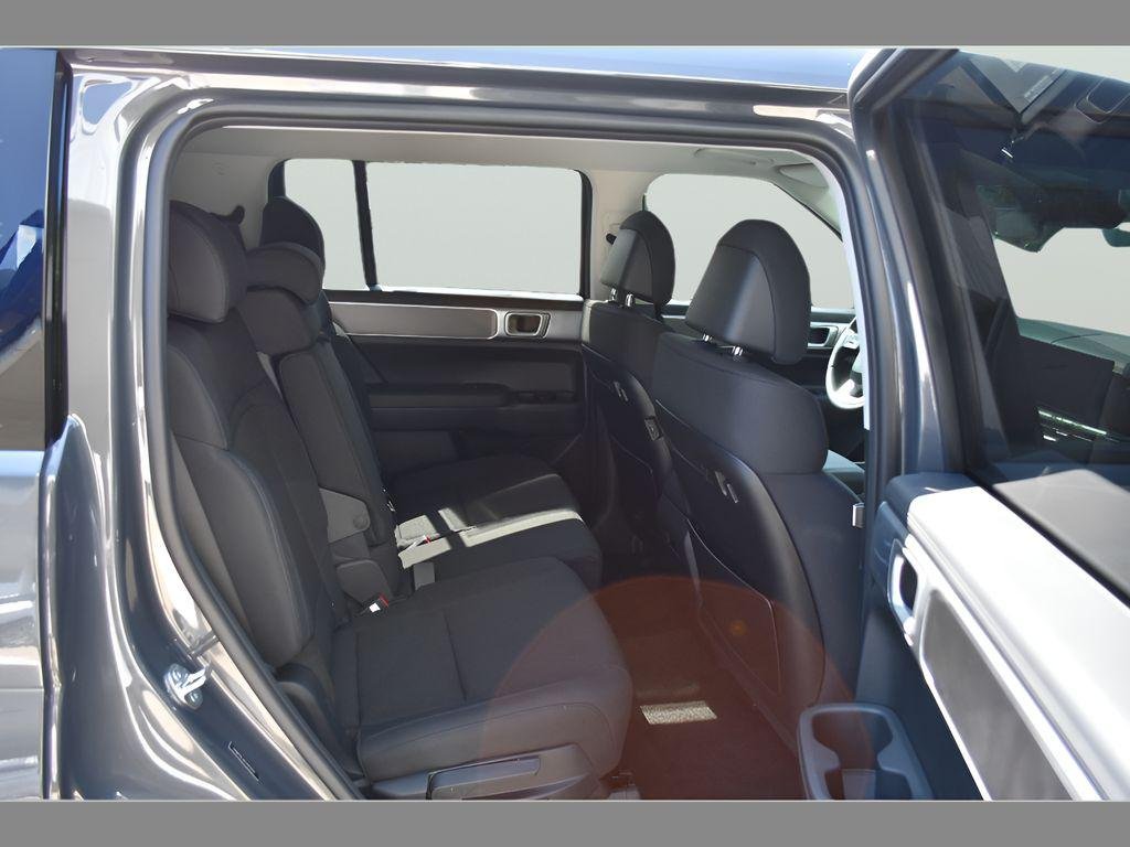 2026 Hyundai Santa Fe SE - Photo 16