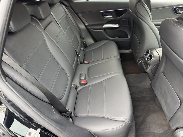 Used 2025 Black Mercedes-Benz GLC 300 image 8
