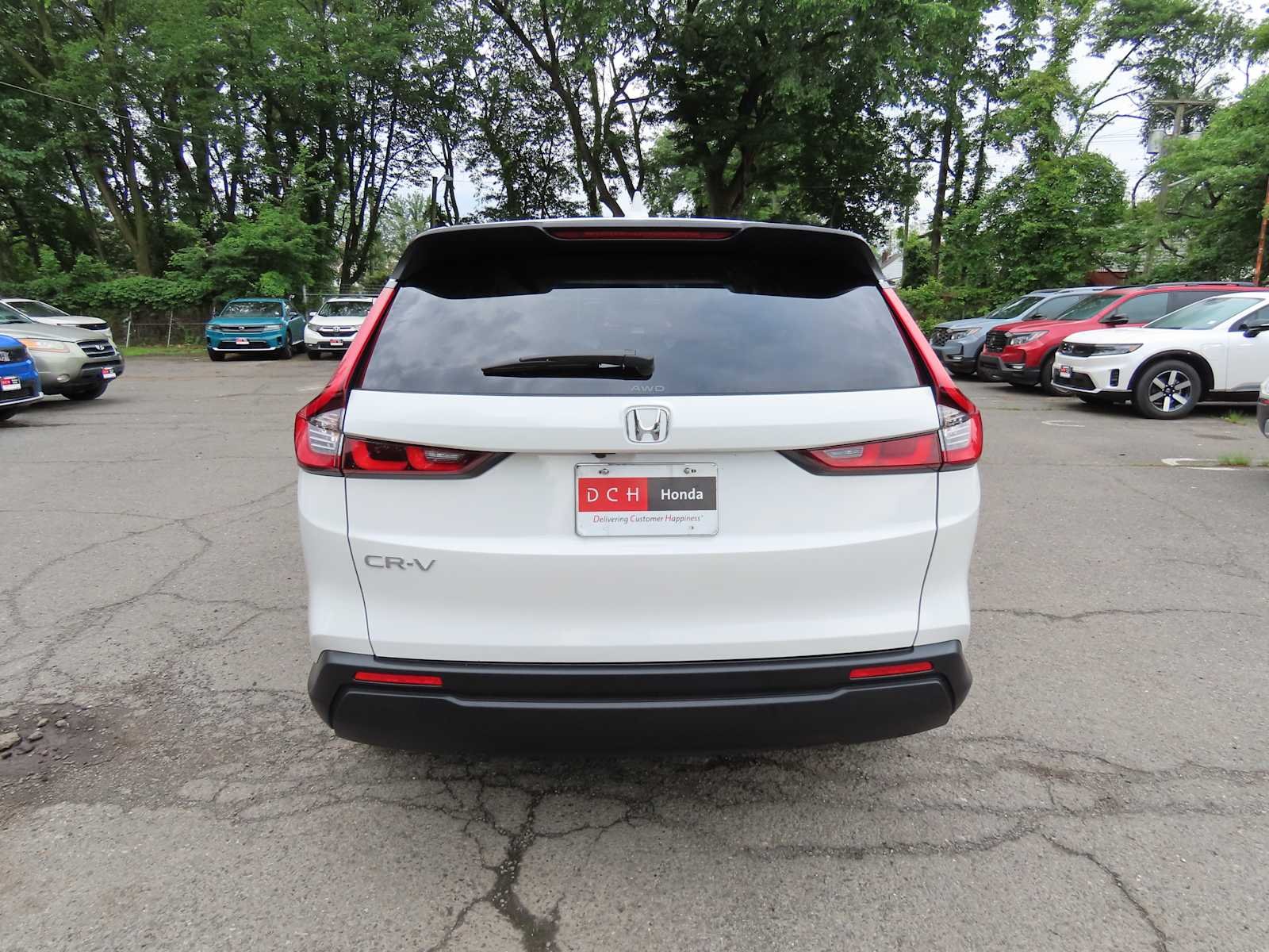 New 2026 Platinum White Pearl Honda LX image 5