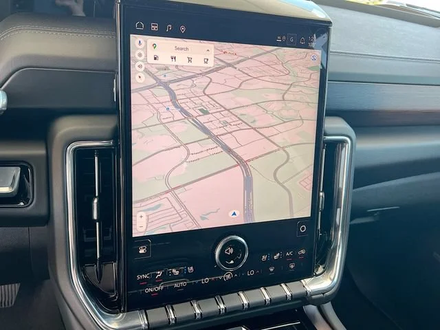 2026 GMC Yukon Denali - Photo 8