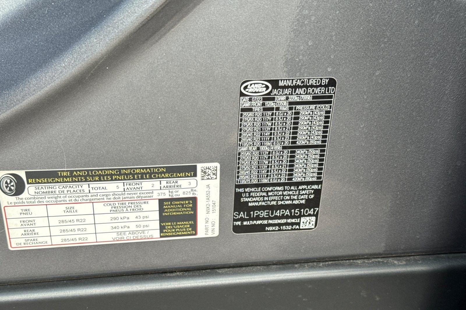 Used 2023 Gray Land Rover SE image 35