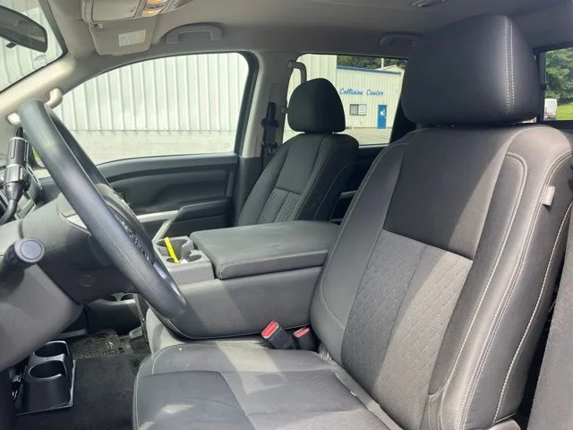 Used 2019 Blue Nissan SV image 12