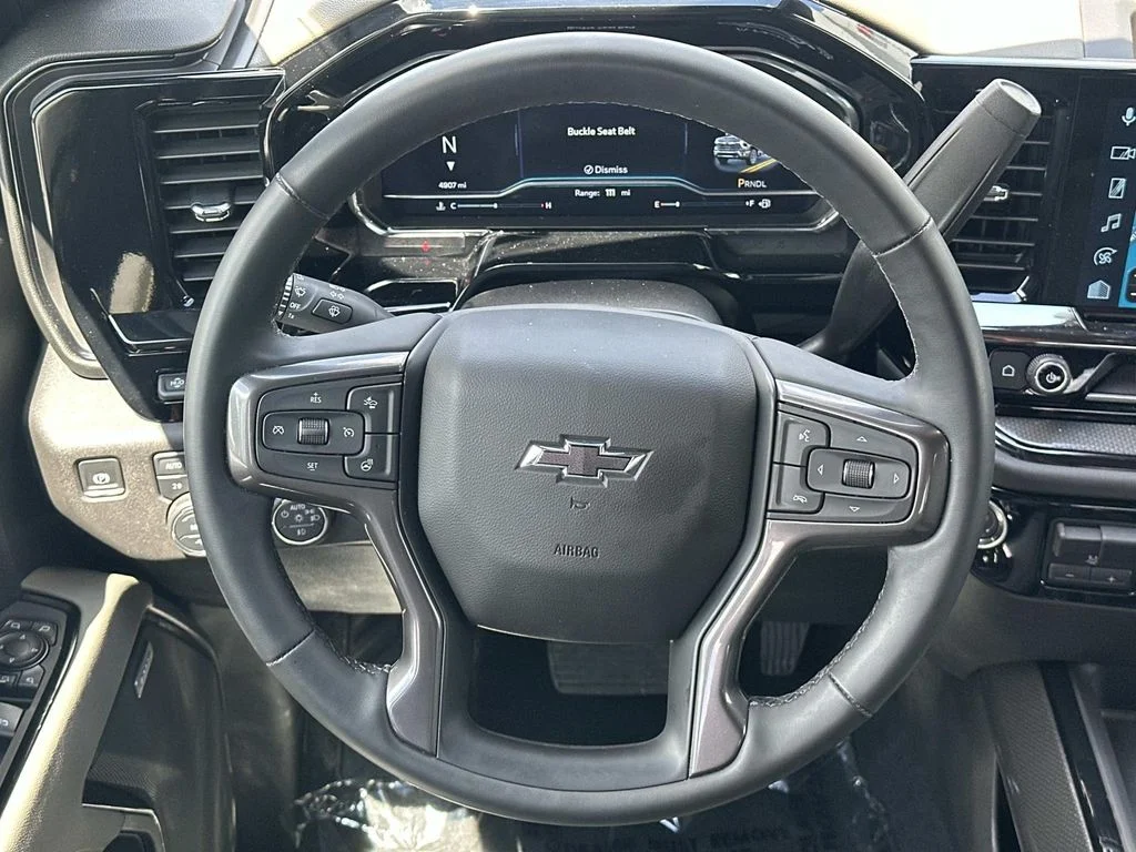 Used 2025 Black Chevrolet ZR2 image 20
