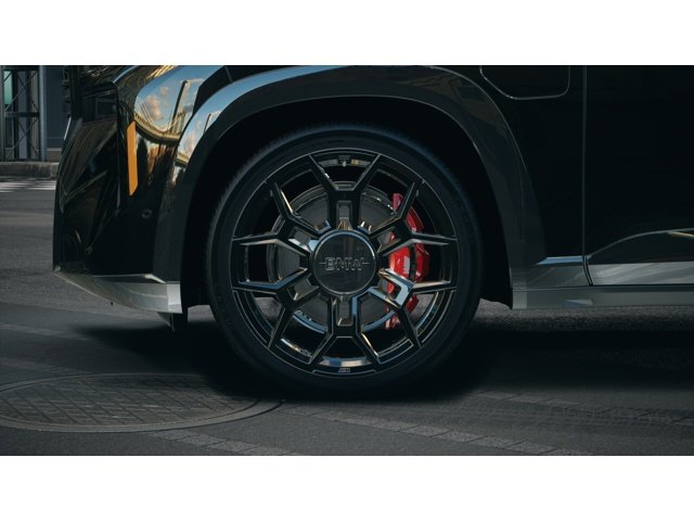Used 2026 Black Sapphire Metallic BMW  image 7