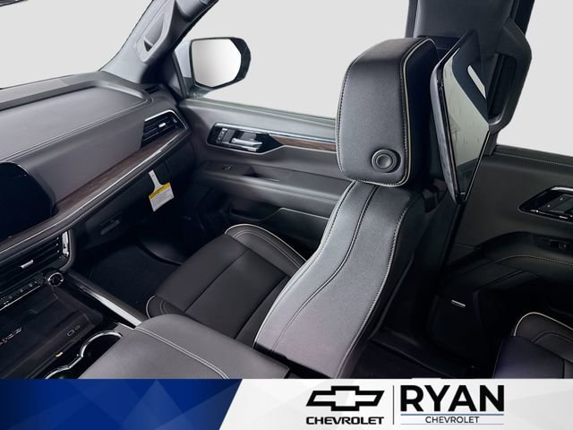 2026 Chevrolet Suburban Premier - Photo 25