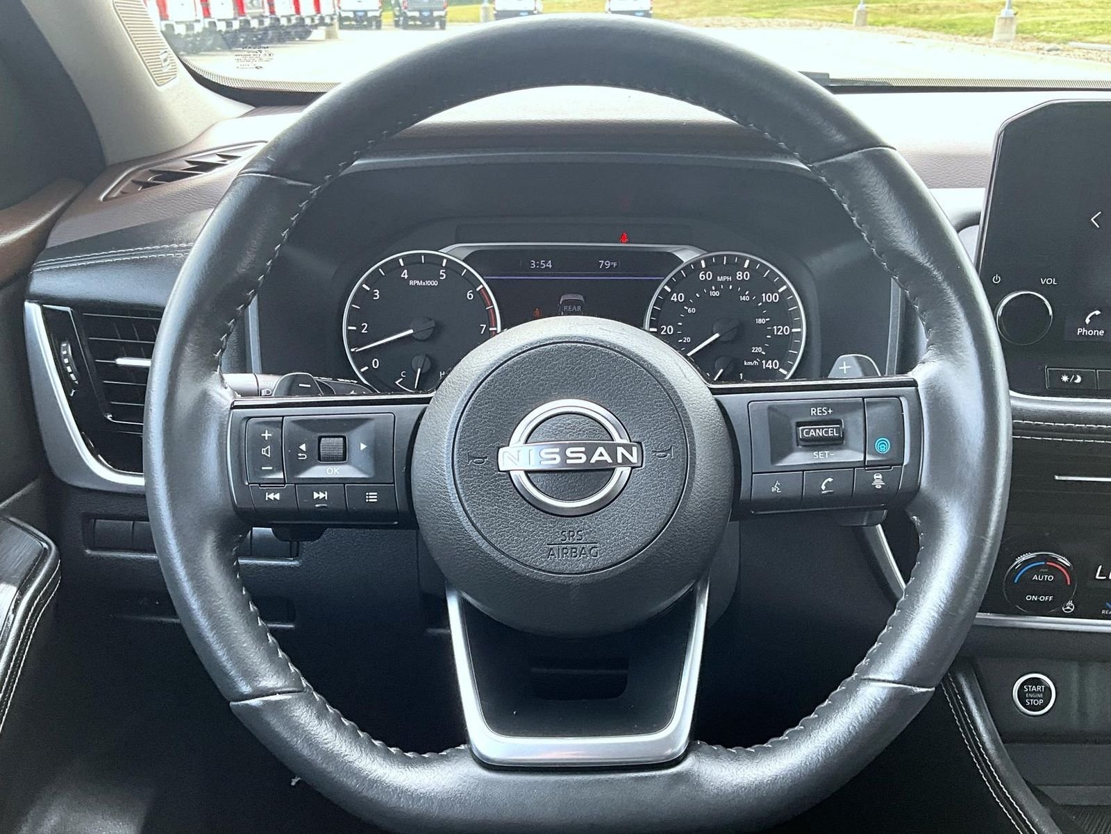 Used 2023 Red Nissan SL image 11
