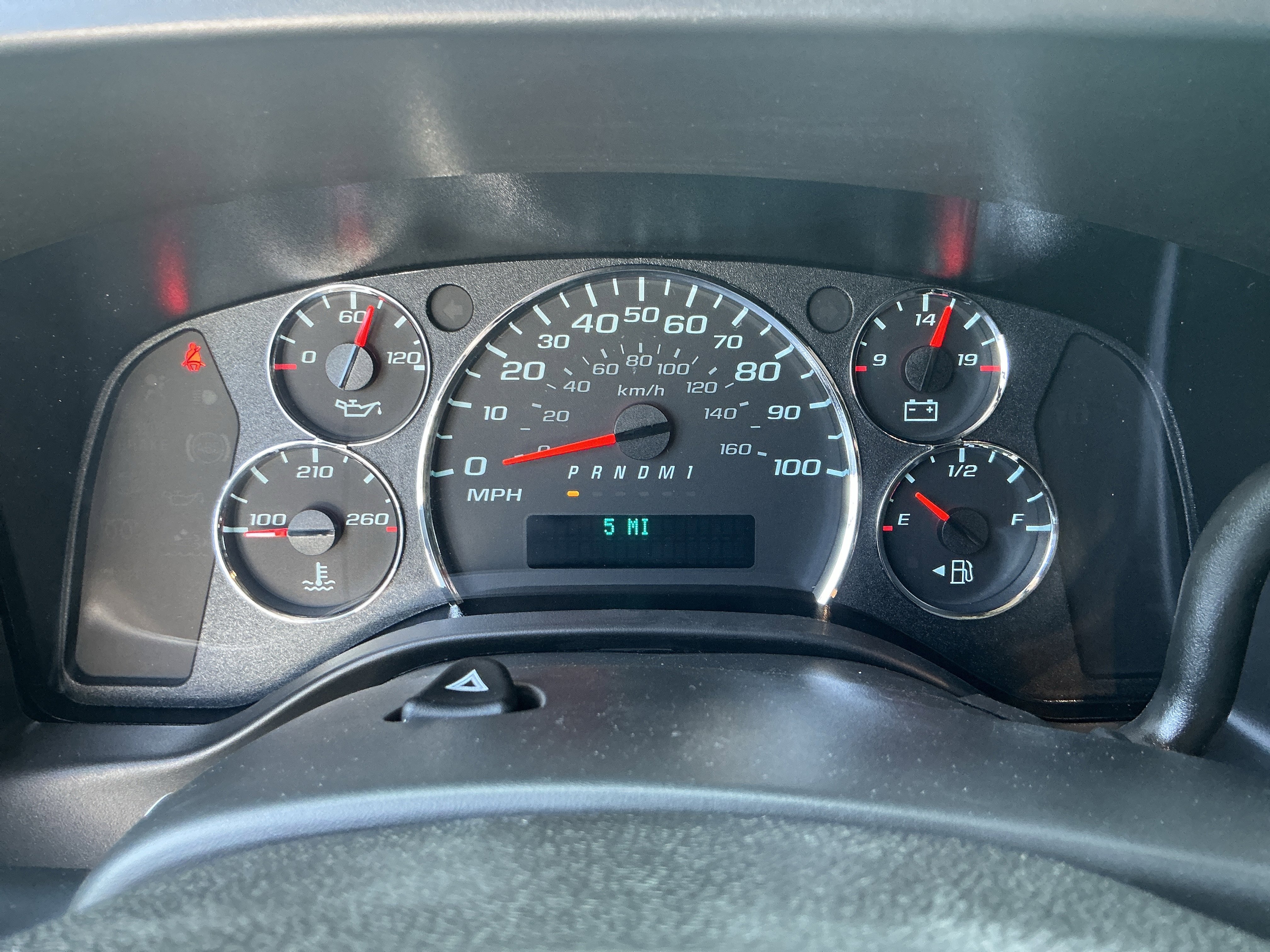 2026 Chevrolet Express Cargo Work Van - Photo 15