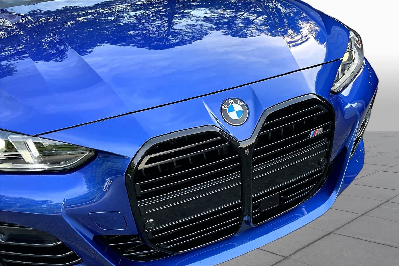 Used 2025 Portimao Blue Metallic BMW M440i image 29
