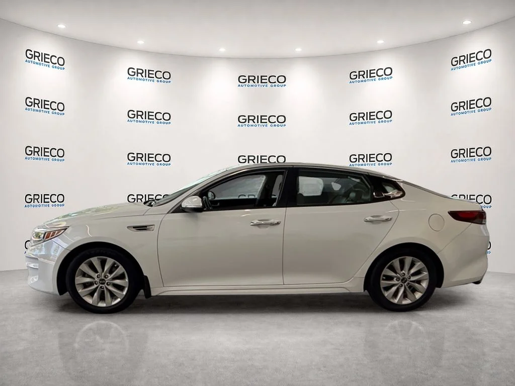 Used 2018 White Kia EX image 4