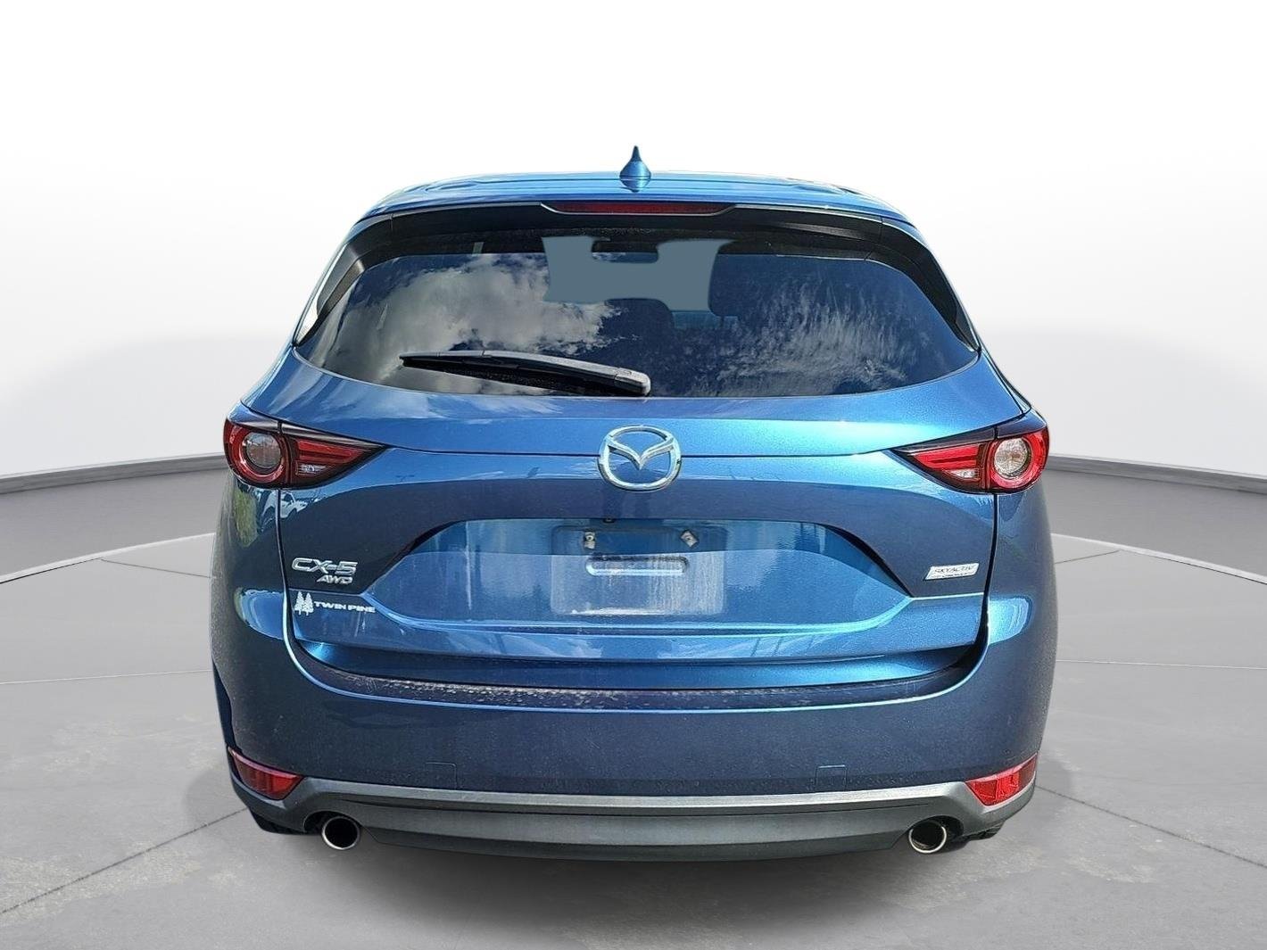 Used 2019 Eternal Blue Mica Mazda Grand Touring image 7