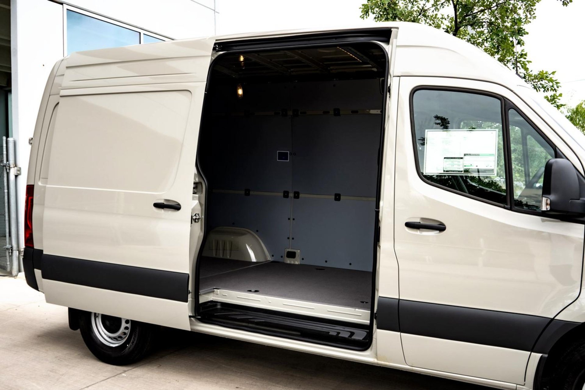 2025 Mercedes-Benz Sprinter Cargo Van Base - Photo 52