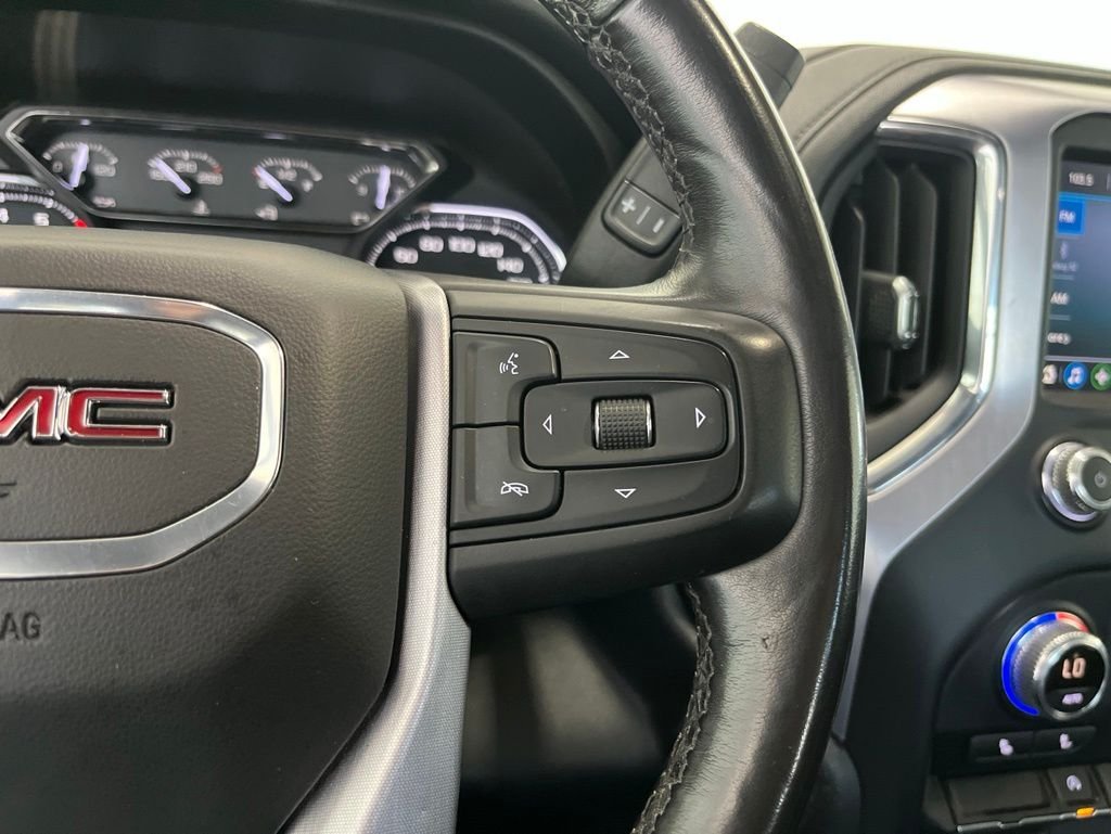 Used 2021 White GMC Elevation image 7
