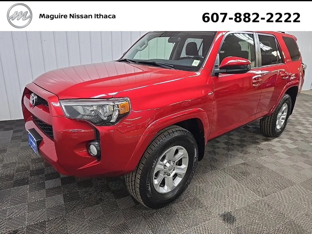 Used 2018 Red Toyota SR5 image 9