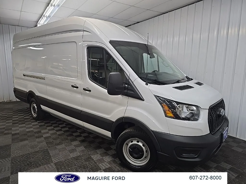 Used 2025 White Ford Base image 7