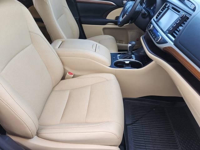 Used 2019 White Toyota Limited image 20