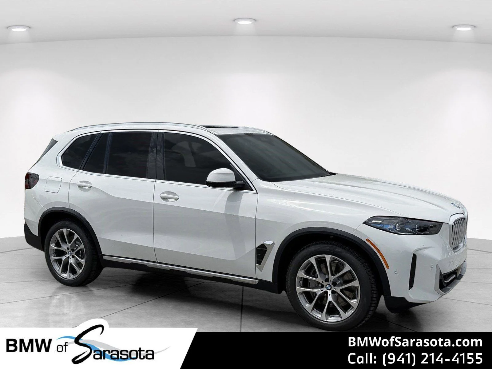 New 2026 Alpine White BMW xDrive50e image 1
