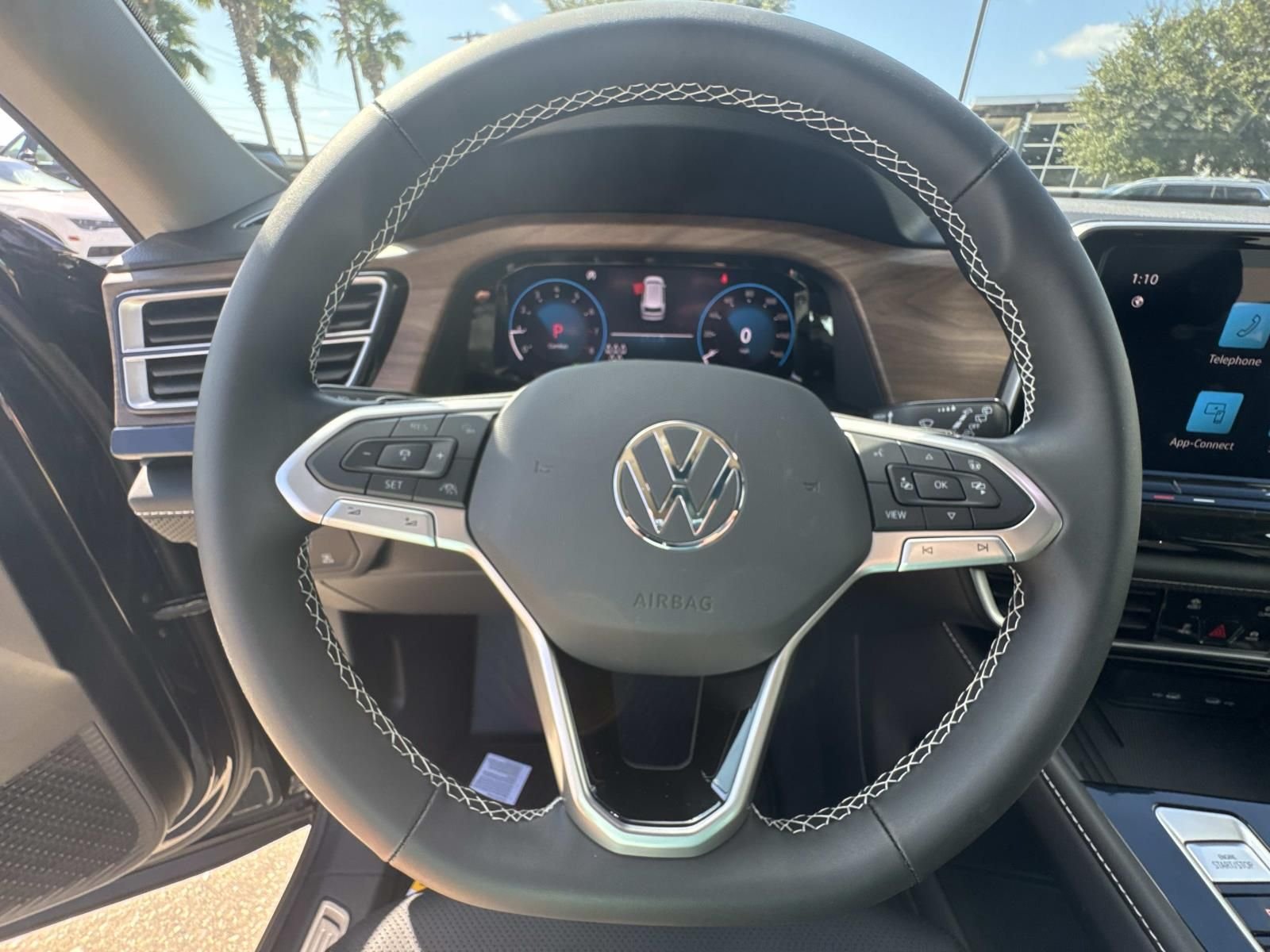 2026 Volkswagen Atlas SE w/Tech - Photo 15