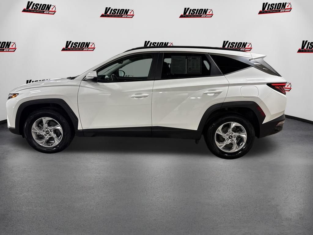 Used 2023 White Hyundai SEL image 8