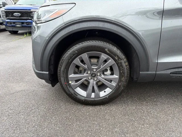 New 2026 Carbonized Gray Metallic Ford Active image 55