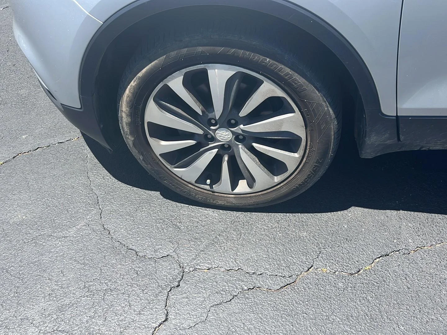 Used 2017 Includes (CM5) Black Carbon Metallic lower exterior accent color, Paint code W700S.) Buick Essence image 34