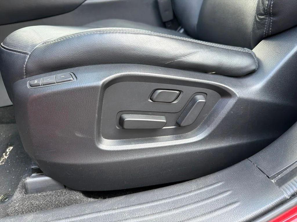 Used 2022 Red Mazda Touring Plus image 23