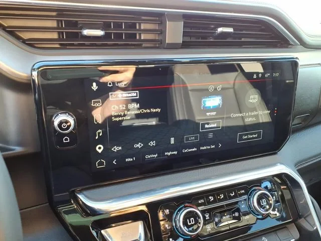 Used 2025 Downpour Metallic GMC Denali image 22