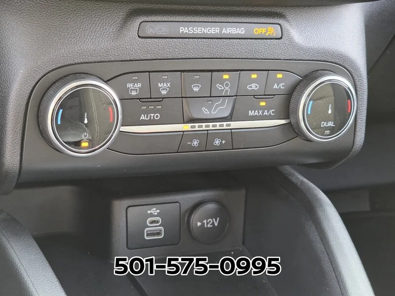 Used 2024 Silver Metallic FORD ACTIVE FWD image 26