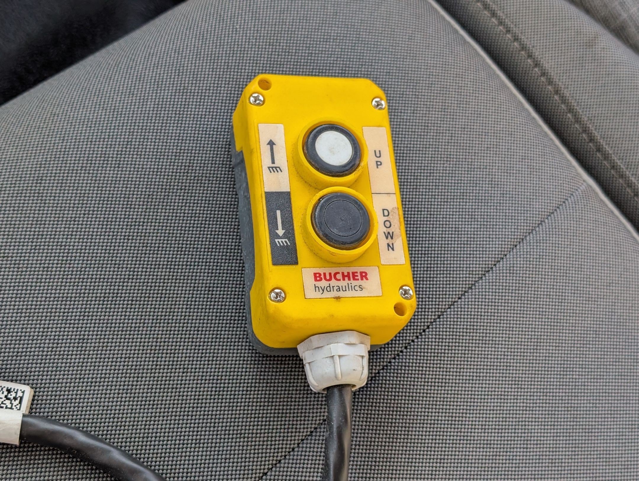 Used 2024  Ford XL image 30