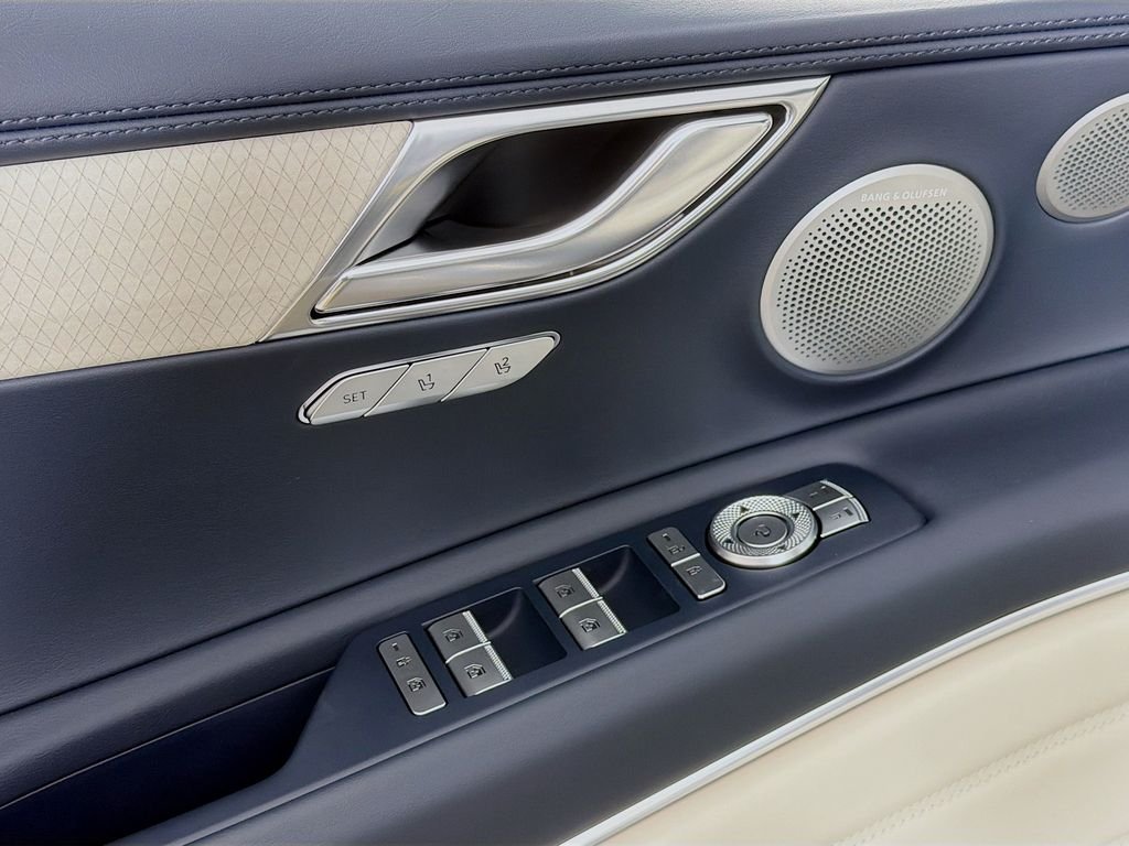 New 2026 Savile Silver Genesis 3.5T Prestige image 18