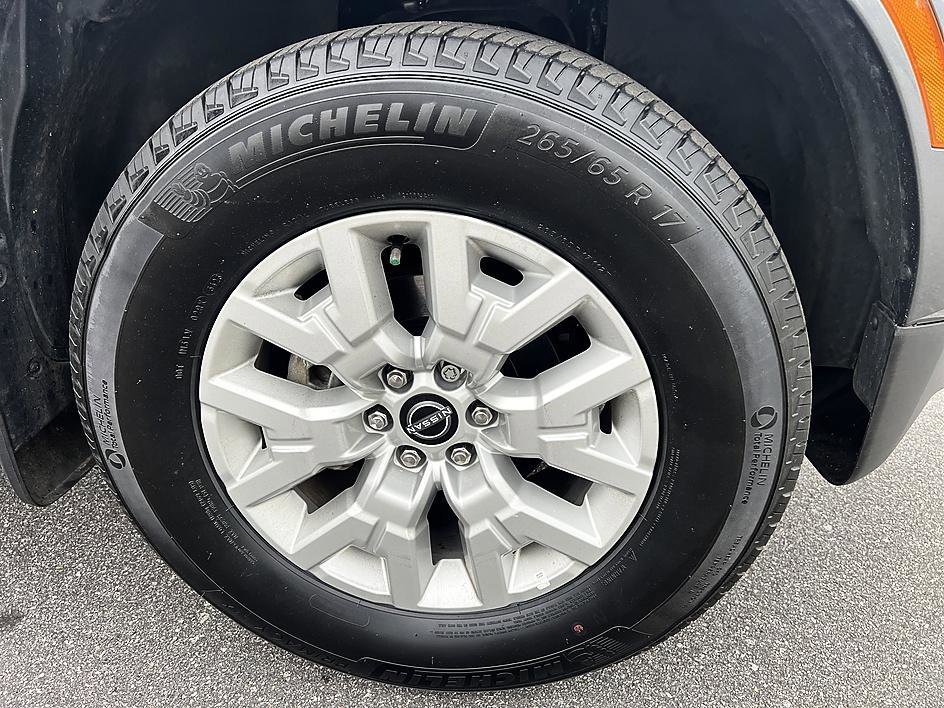 Used 2024 Gun Metallic Nissan SV image 14