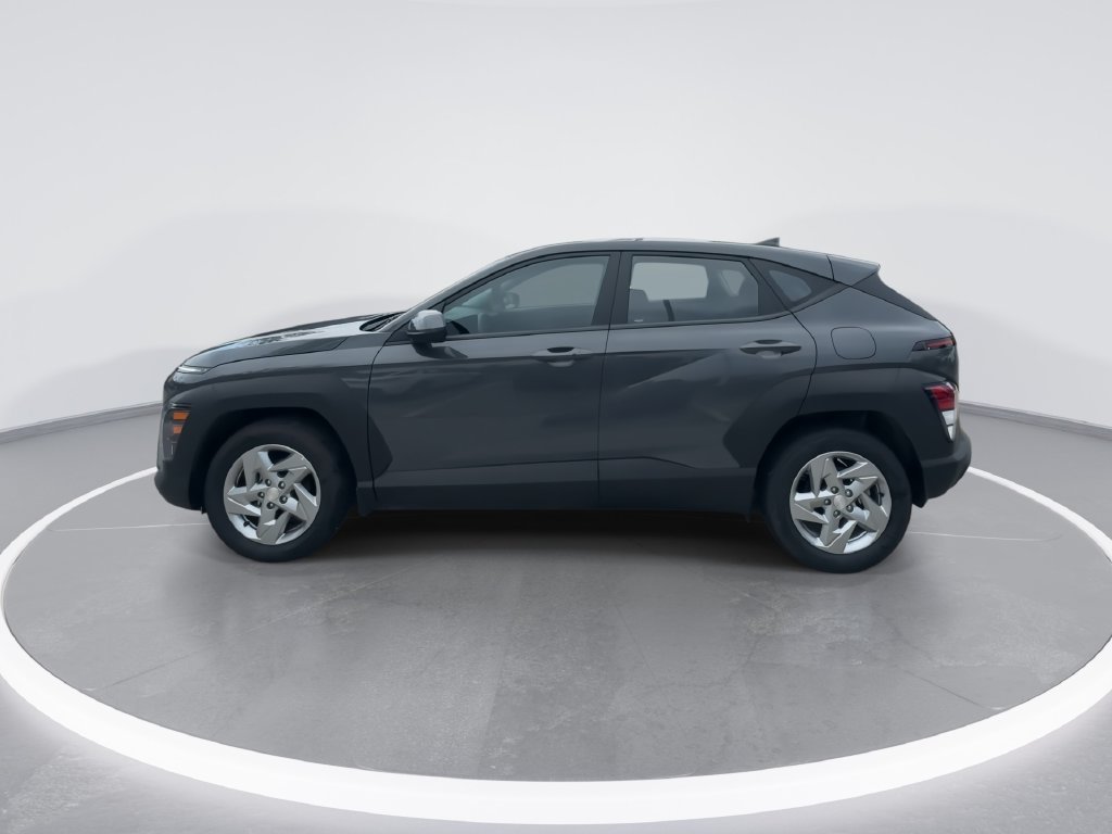 Certified Used 2026 Gray Pearl Hyundai SE image 5