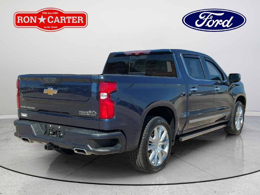 Used 2022 Blue Chevrolet High Country image 6
