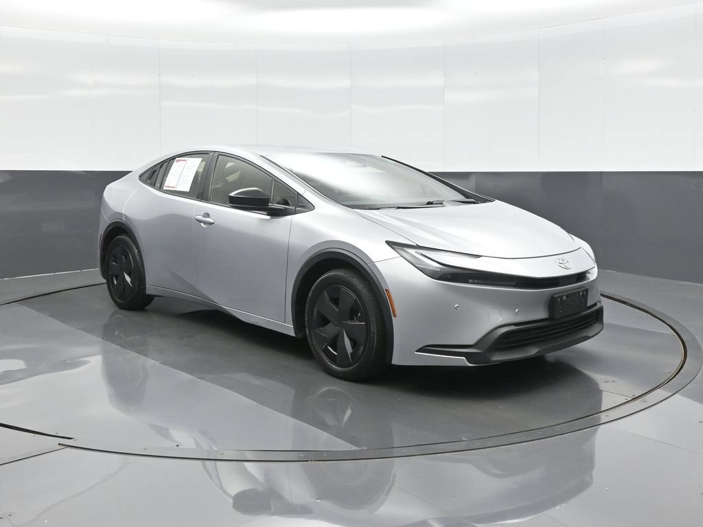 2024 Toyota Prius LE