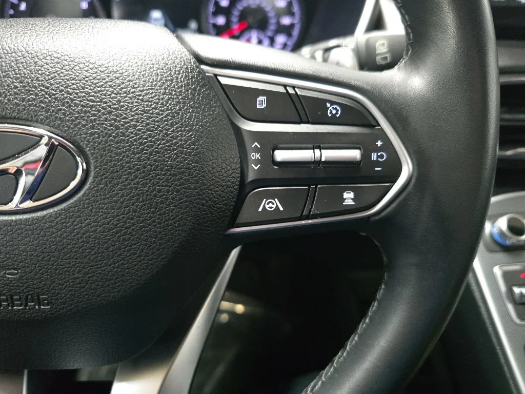Used 2023 Calypso Red Hyundai XRT image 20