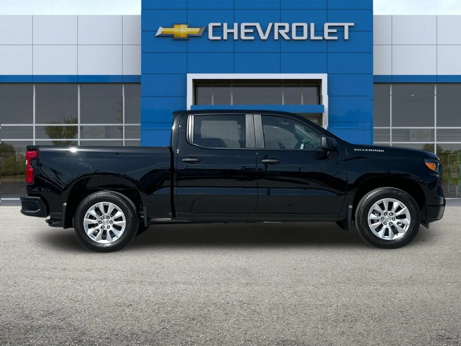 2026 Chevrolet Silverado 1500 Custom - Photo 3