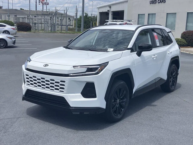2026 Toyota RAV4 Plug-In Hybrid SE