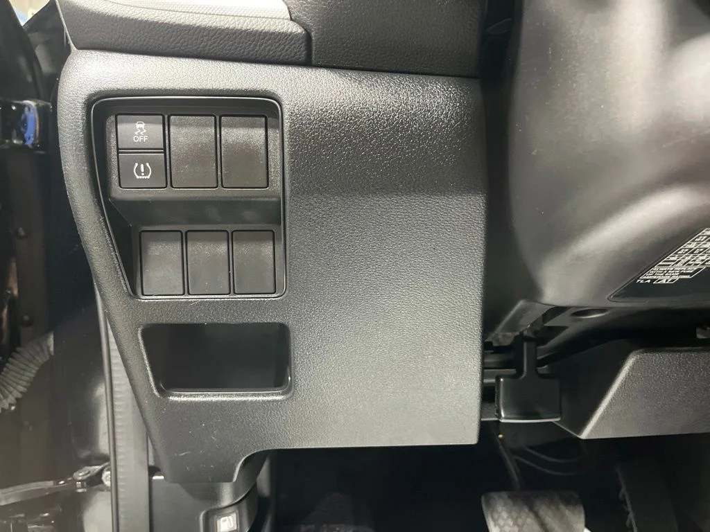 2018 Honda CR-V LX - Photo 13