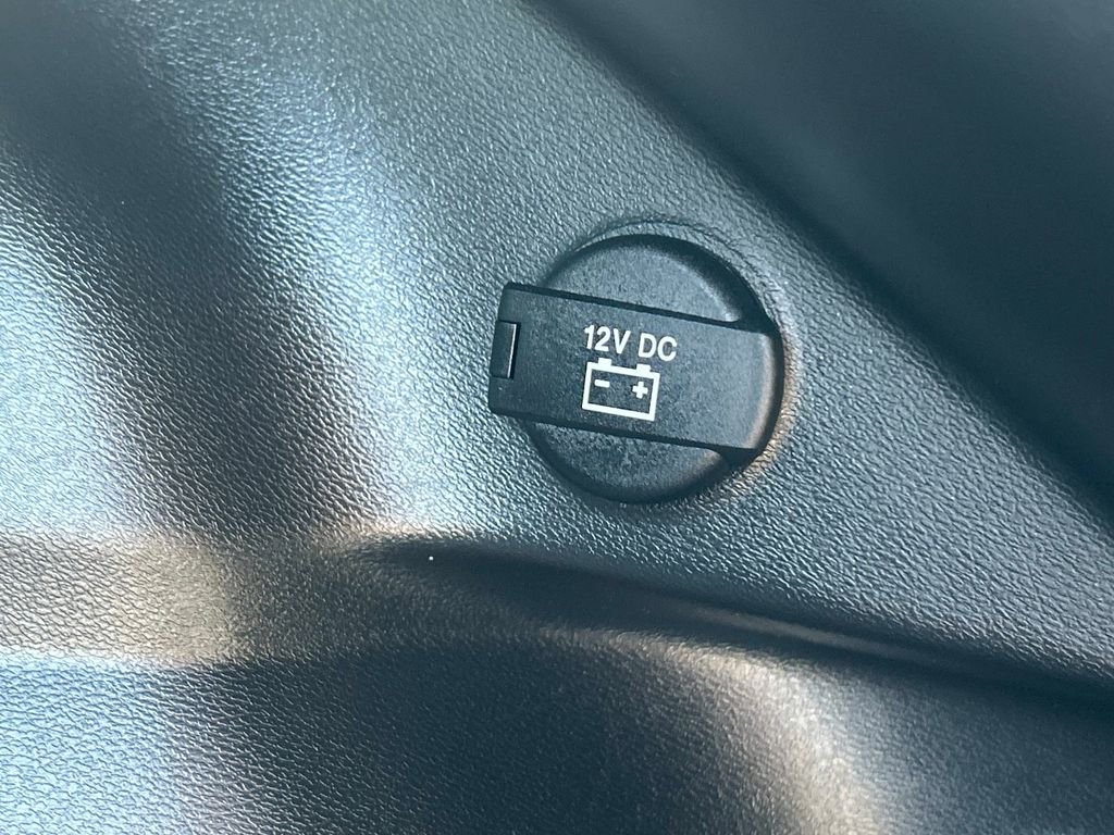 Used 2025 Gray Jeep Limited image 13