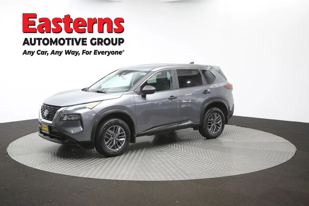 Used 2023 Gray Nissan S image 57